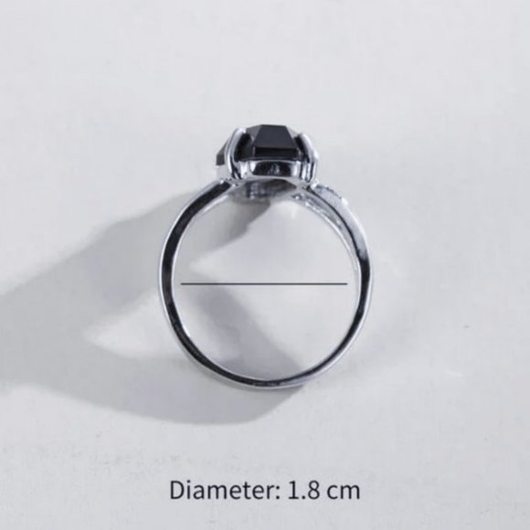 💚 2 for $20 💚 Romantic Gothic Black Coffin-Style Ring - Picture 4 of 5